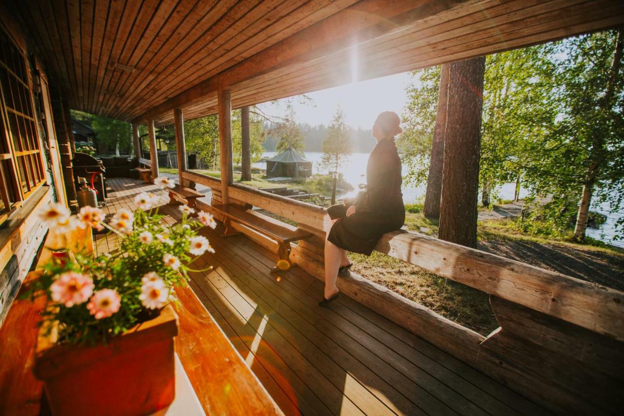 Revontuli Resort Glass Igloos Hankasalmi Dış mekan fotoğraf